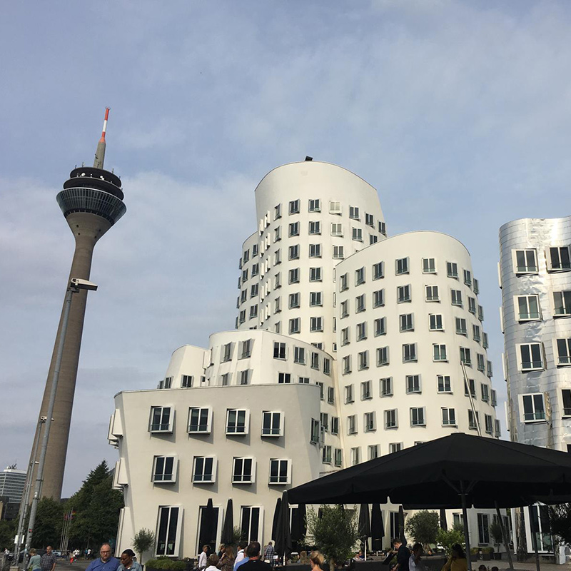 Ihre erstklassige Whistleblowing Software in Düsseldorf